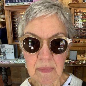 Meet your Posher, Teresa